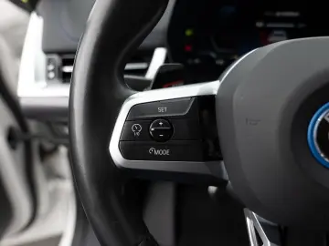 X1 xDrive 30 M-Sport AHK HUD 360° LED NAVI SHZ
