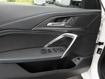 X1 xDrive 30 M-Sport AHK HUD 360° LED NAVI SHZ