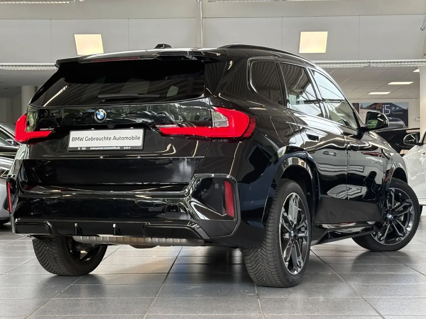 X1 xDrive23i M Sport DA+ PA+ HuD H/K AdapLED Shz