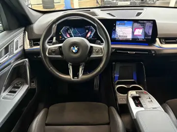 X1 xDrive23i M Sport DA+ PA+ HuD H/K AdapLED Shz