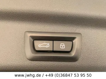 X1 23d xDr M Sport LED+/DRIVING ASS+/KAMERA/AHK