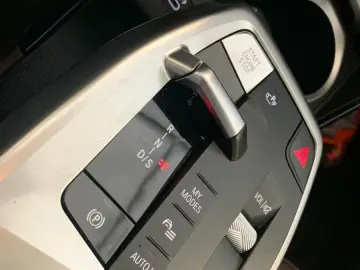 X1 23d xDr M Sport LED+/DRIVING ASS+/KAMERA/AHK