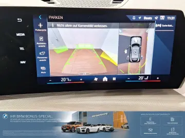 X2 xDrive20d AHK LiveCockpitProf Head-Up Kamera