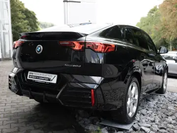 X2 xDrive 18d M-Sport AHK LED ACC NAVI H/K KLIMA