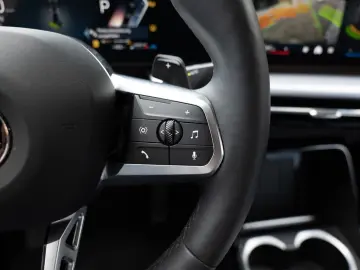 X2 xDrive 18d M-Sport AHK LED ACC NAVI H/K KLIMA
