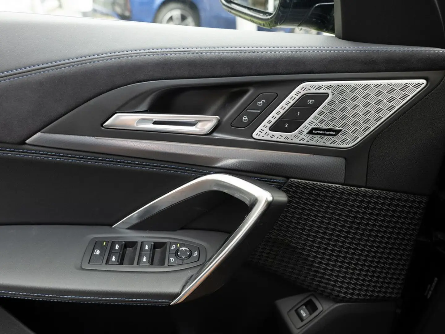 X2 xDrive 18d M-Sport AHK LED ACC NAVI H/K KLIMA