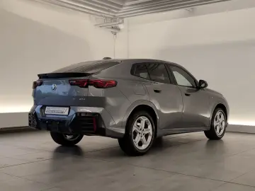 X2 xDrive20d M Sportpaket LED/AHK/DAB/SHZ LED/AH