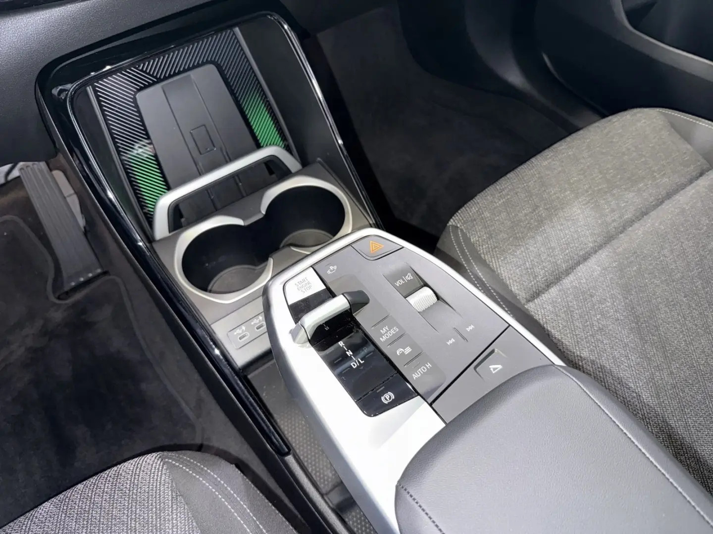 X2 xDrive20d NP 59.670,- WirelessCharging HiFi