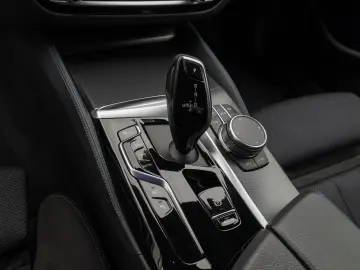 520e M Sport Kamera Laser HUD DAB HiFi Komfort