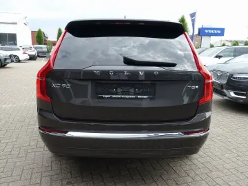 XC90T8 Bright AWD/HeadUP/Pano/FourC/AHK/360°/BLS