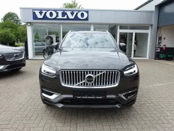 XC90T8 Bright AWD/HeadUP/Pano/FourC/AHK/360°/BLS