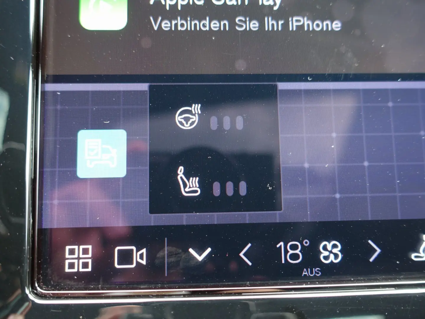 XC90T8 Bright AWD/HeadUP/Pano/FourC/AHK/360°/BLS