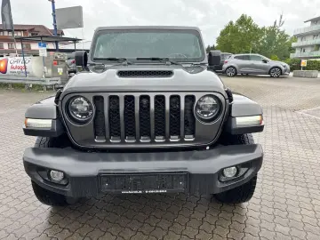 Gladiator Overland 4WD