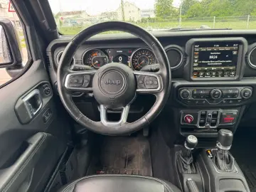 Gladiator Overland 4WD
