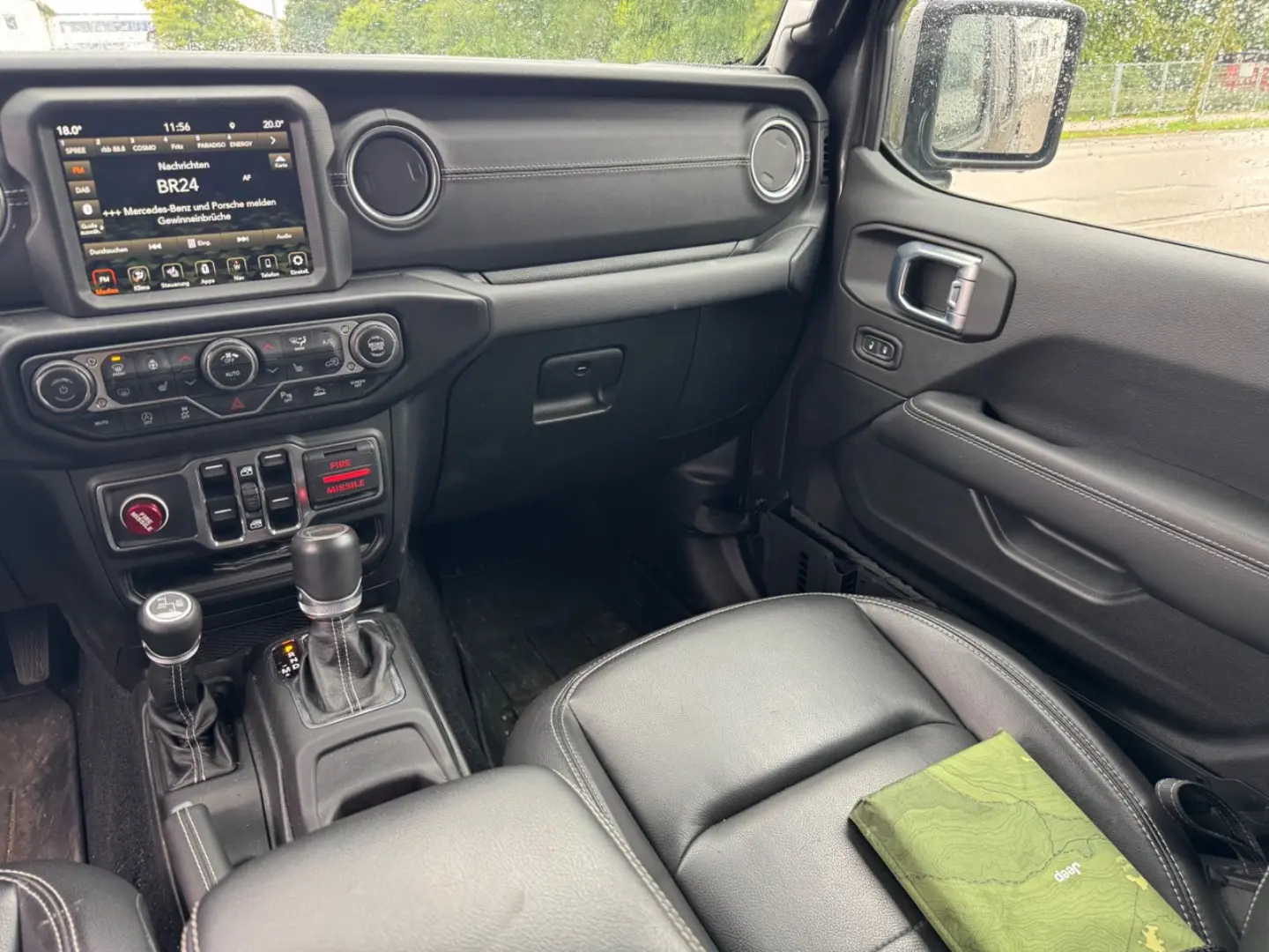 Gladiator Overland 4WD