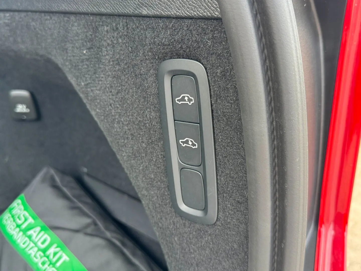 XC90 Recharge T8 AWD Plus Dark |LUFT|22