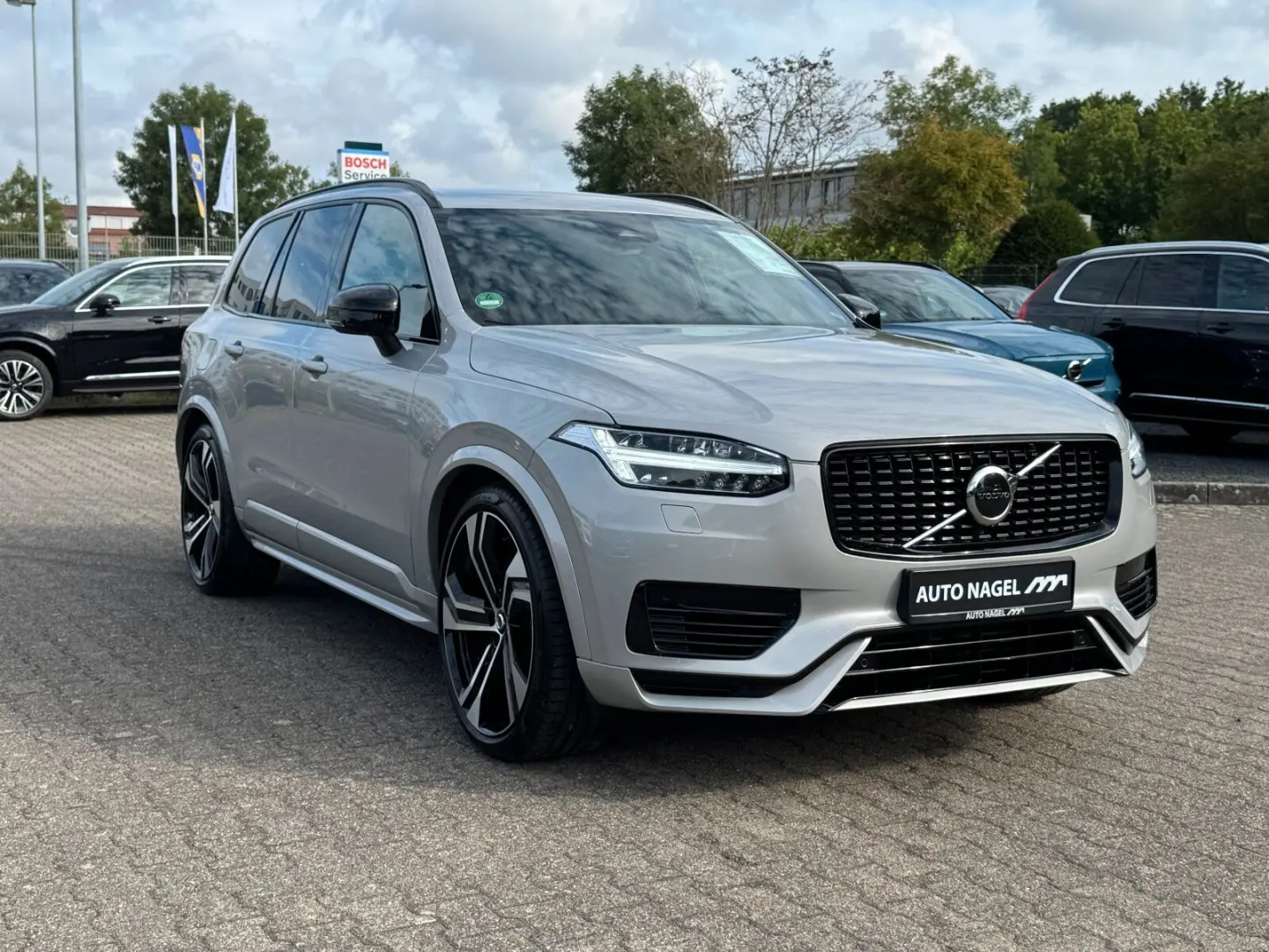 XC90 Recharge T8 AWD Plus Dark |LUFT|22