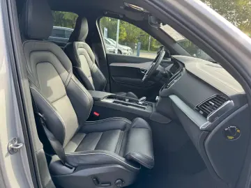 XC90 Recharge T8 AWD Plus Dark |LUFT|22