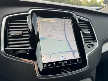 XC90 Recharge T8 AWD Plus Dark |LUFT|22