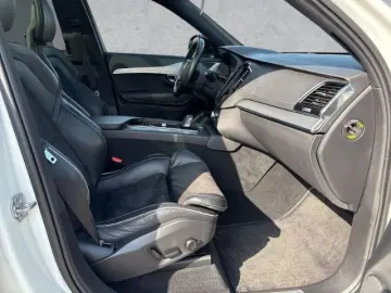 XC90 R Design B5 20''LM 7 Seat Pano ACC DAB Rück