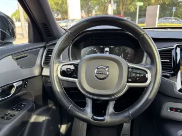XC90 R Design B5 20''LM 7 Seat Pano ACC DAB Rück