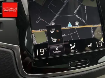 XC90 B5 AWD PANO+22Z+HUD+H&K+KAMERA+LED+ALARM+