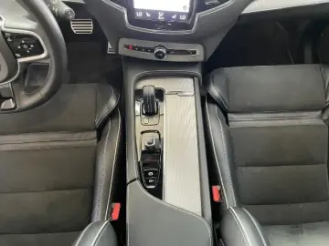 XC90  B5 D AWD RDesign LED BLIS BOWERS