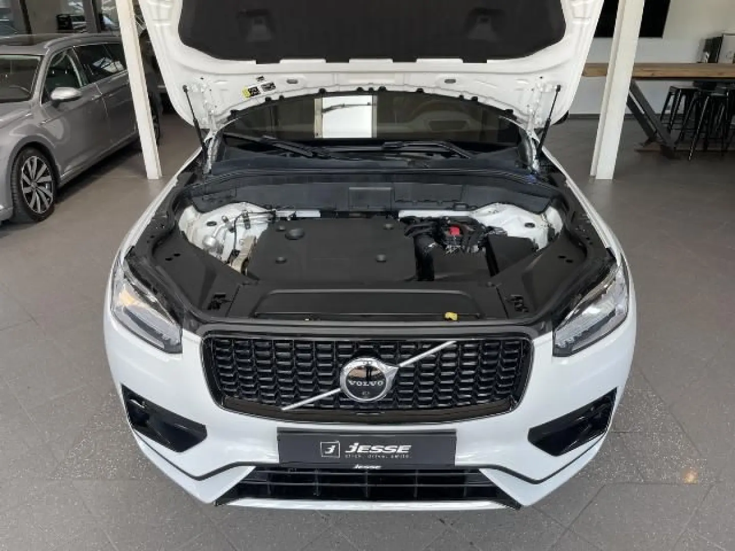 XC90  B5 D AWD RDesign LED BLIS BOWERS