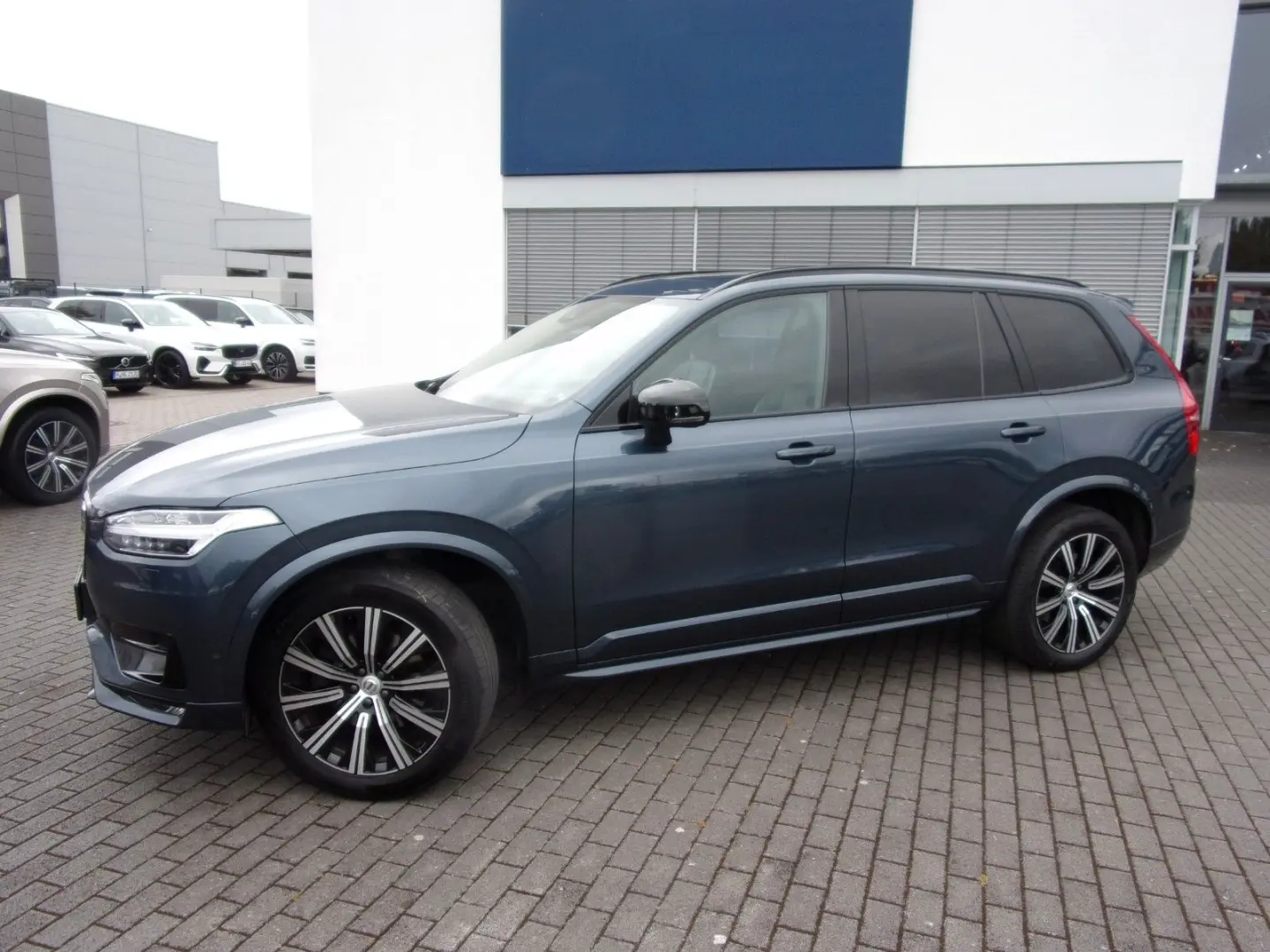 XC 90 B5 Ultimate Dark AWD/Massage/Ventil/360/Hud/HK