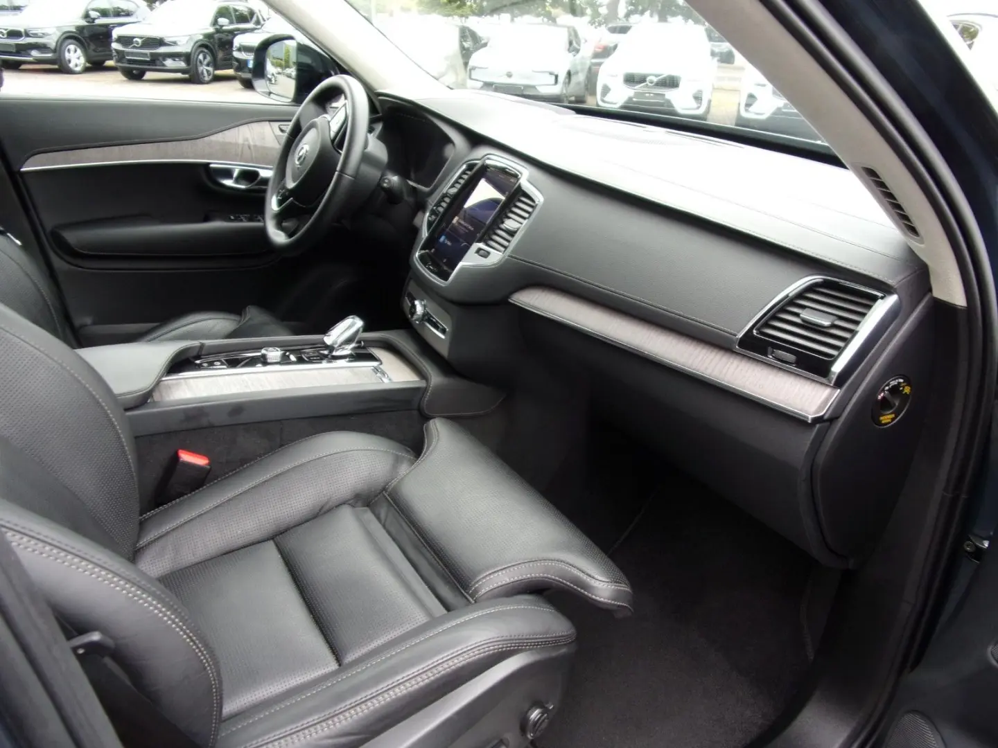 XC 90 B5 Ultimate Dark AWD/Massage/Ventil/360/Hud/HK