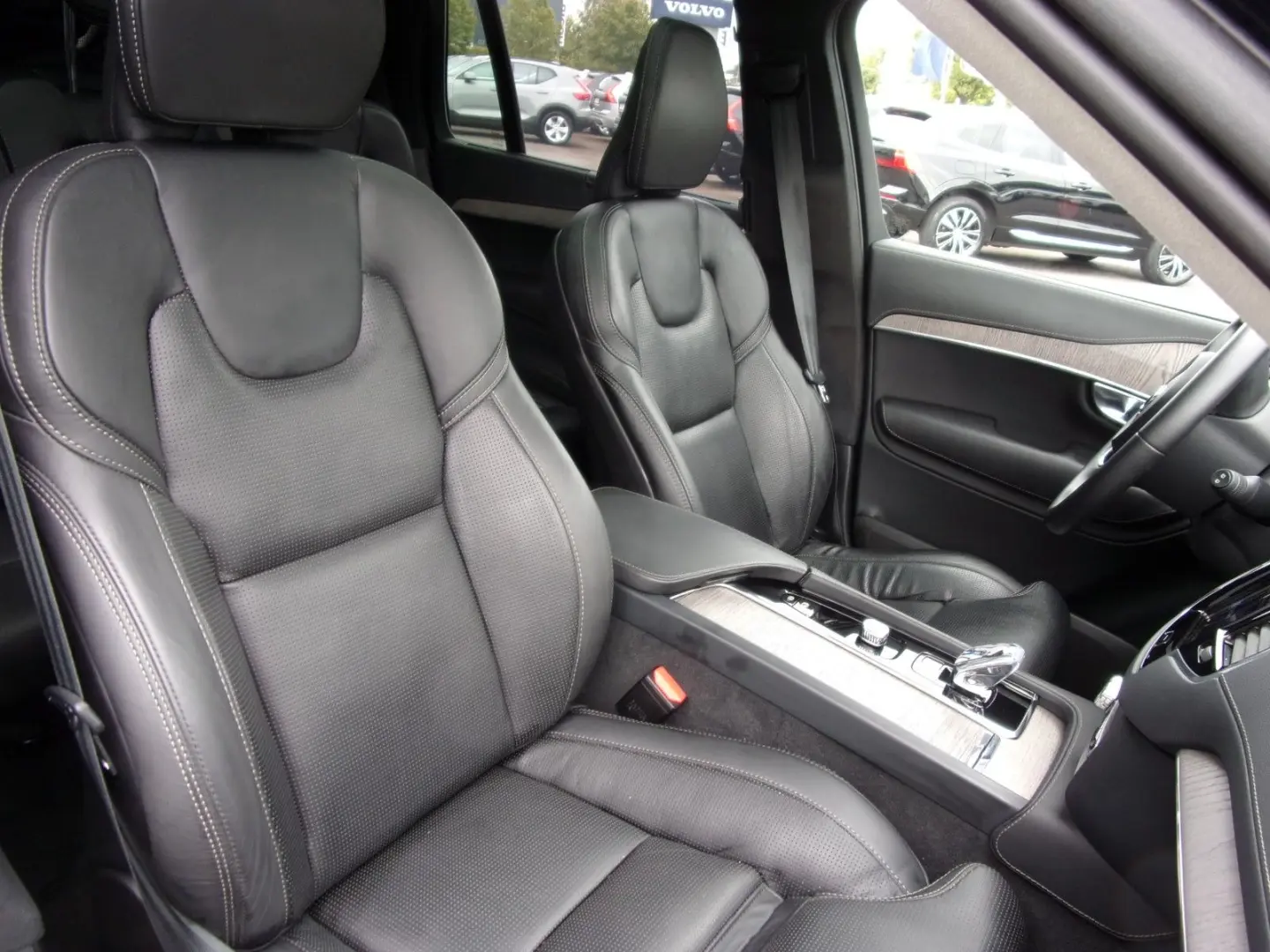 XC 90 B5 Ultimate Dark AWD/Massage/Ventil/360/Hud/HK