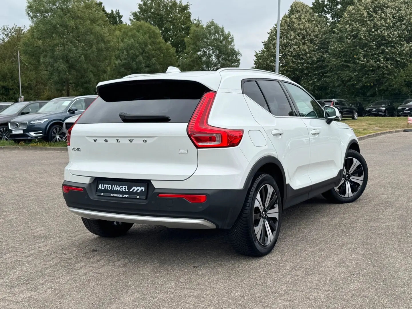 XC40 T5 Plus Bright Plug-In Navi/Keyless-Start