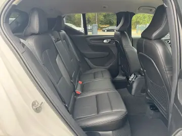 XC40 T5 Plus Bright Plug-In Navi/Keyless-Start