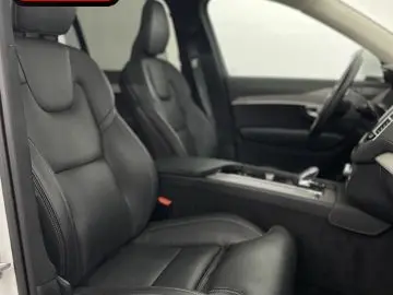 XC90 B5 AWD ULTIMATE BRIGHT 7SITZ+PANO+MASSAGE+