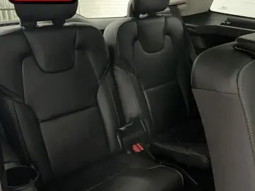 XC90 B5 AWD ULTIMATE BRIGHT 7SITZ+PANO+MASSAGE+