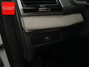 XC90 B5 AWD ULTIMATE BRIGHT 7SITZ+PANO+MASSAGE+