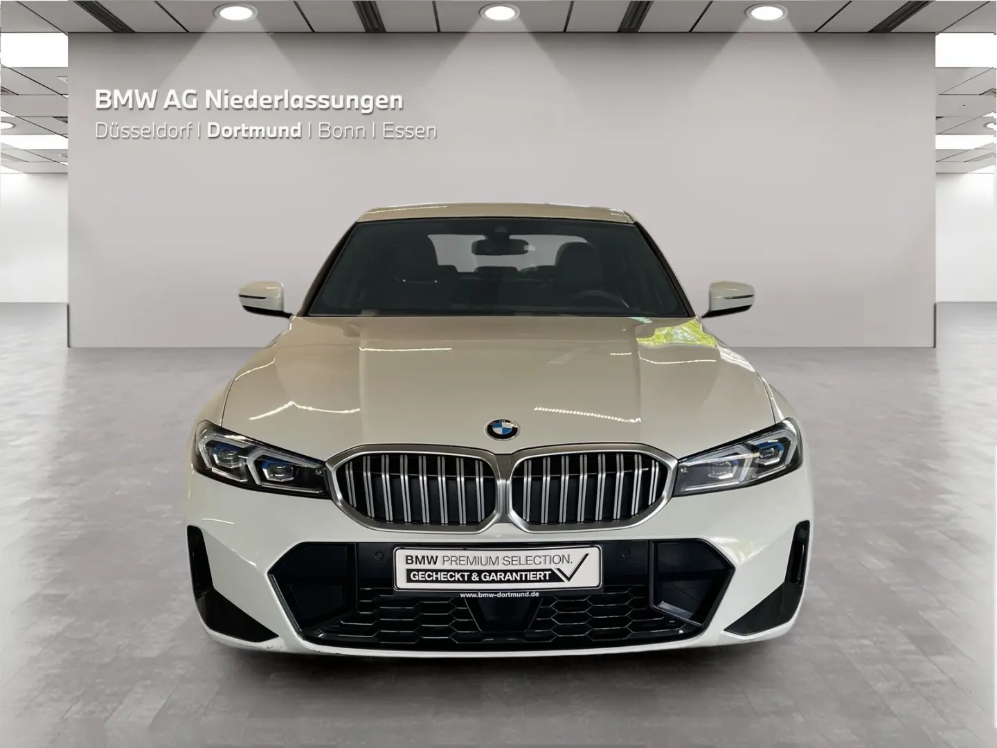 320d xDrive Limousine M Sport AHK Kamera HiFi