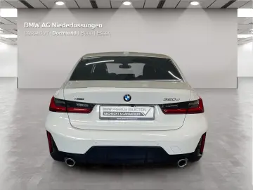 320d xDrive Limousine M Sport AHK Kamera HiFi