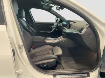 320d xDrive Limousine M Sport AHK Kamera HiFi