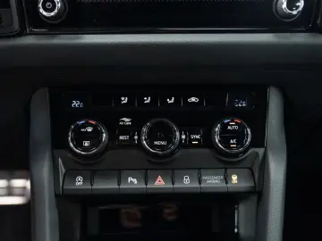 Kodiaq Sportline 4x4 2.0 TDI*DSG*LED*NAVI*KESSY*