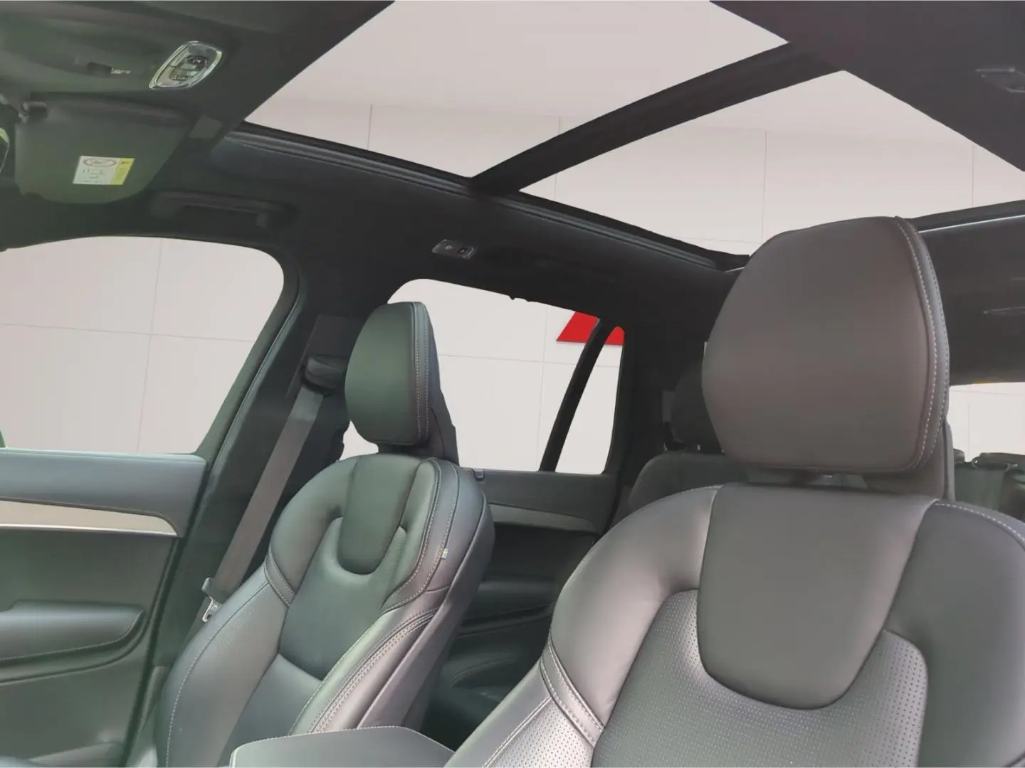 XC90 T8 Recharge R-Design/Bowers/Massage/360