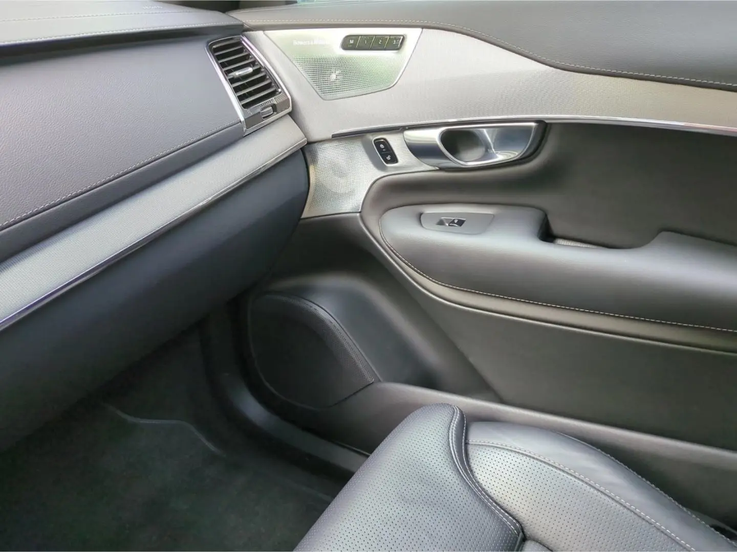 XC90 T8 Recharge R-Design/Bowers/Massage/360