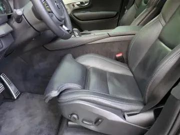 XC90 T8 Recharge R-Design/Bowers/Massage/360