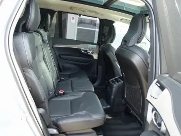 XC90 Recharge Ultimate T8 AWD/360°/Bowers/Massage/Cristal