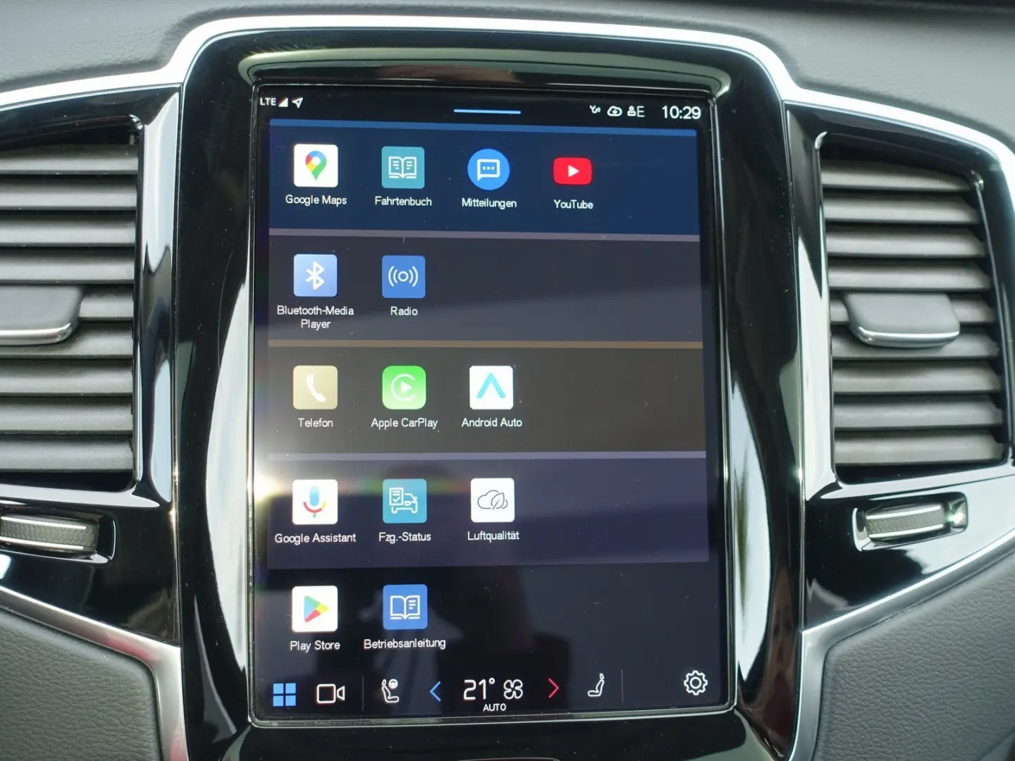 XC90 Recharge Ultimate T8 AWD/360°/Bowers/Massage/Cristal