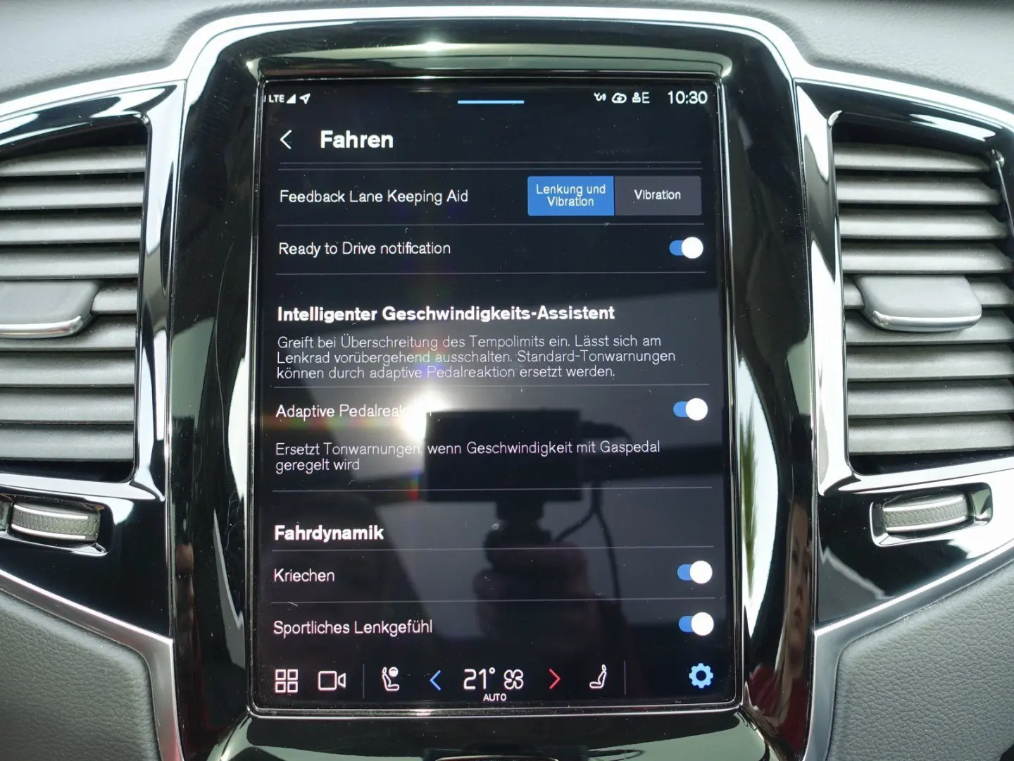 XC90 Recharge Ultimate T8 AWD/360°/Bowers/Massage/Cristal