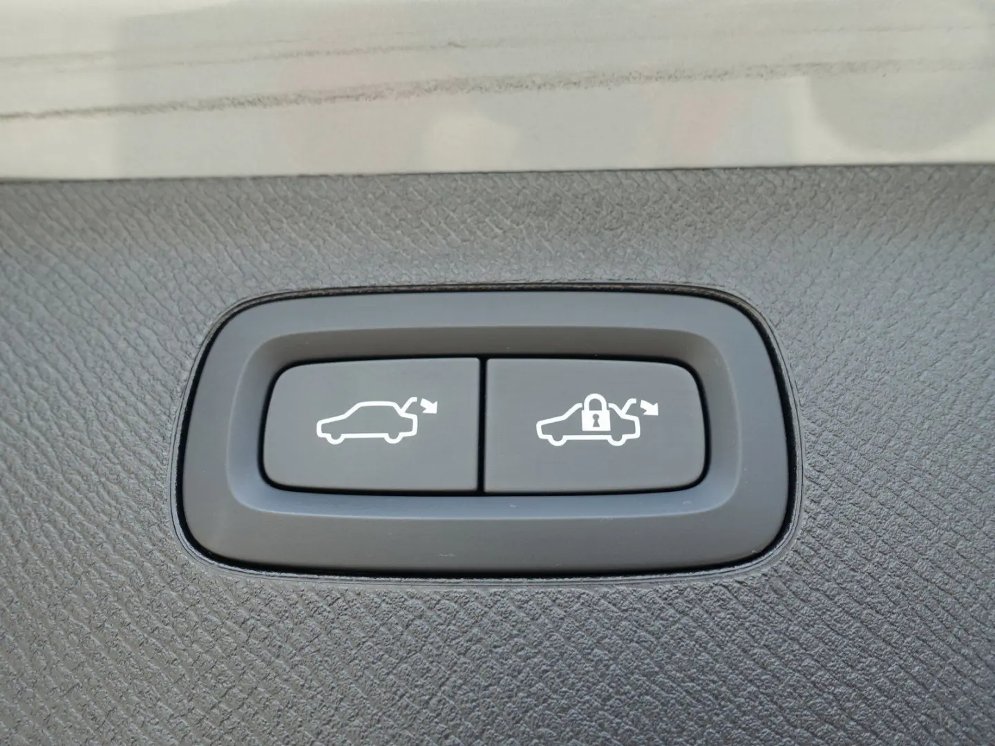 XC90 Recharge Ultimate T8 AWD/360°/Bowers/Massage/Cristal