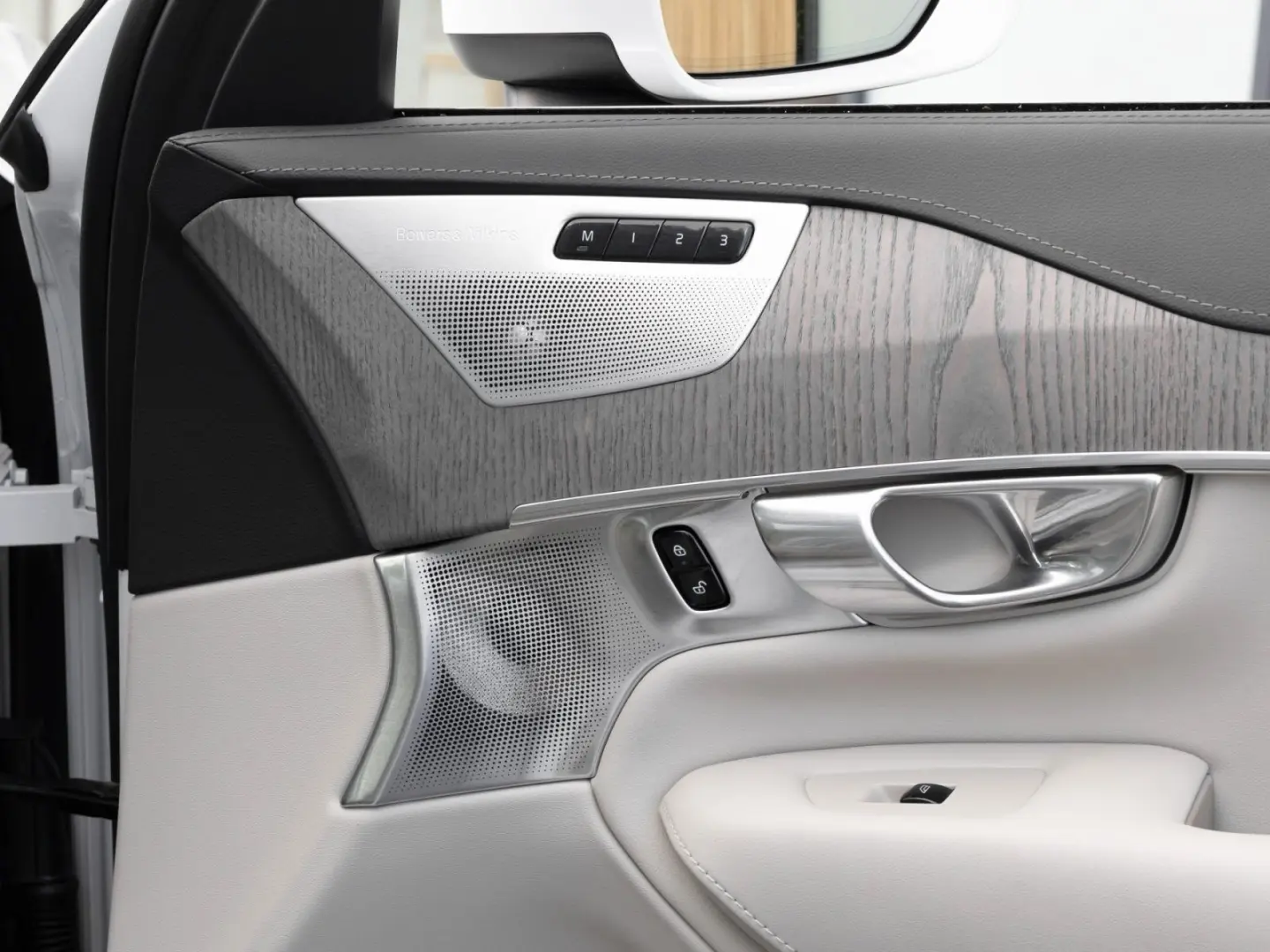 XC90 Ultimate Bright PHEV AWD/Bowers/Air susp/Massage/360/7