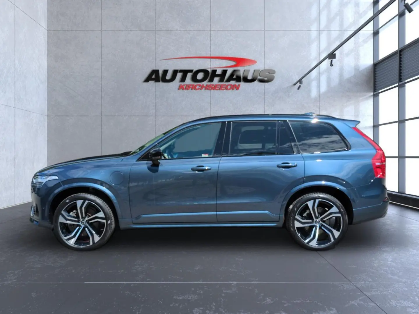 XC90 T8 Rech Ultra Dark PHEV AWD/Massage/360/Ventil/Bowers