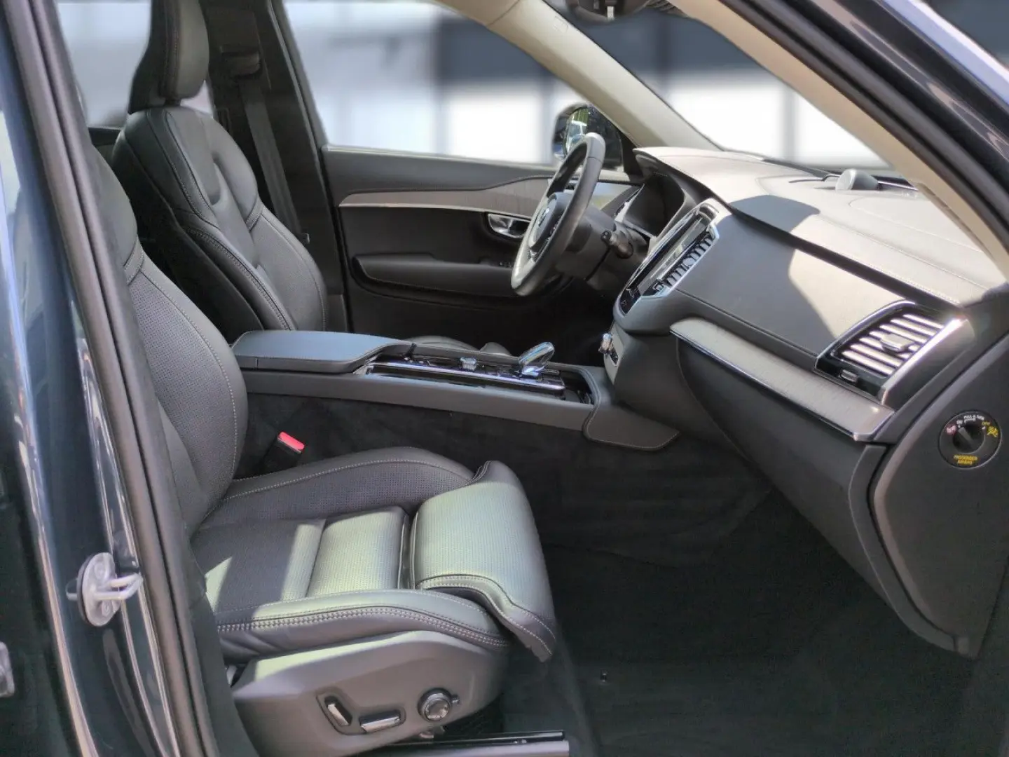 XC90 T8 Rech Ultra Dark PHEV AWD/Massage/360/Ventil/Bowers